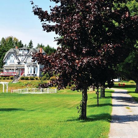 St. Martins Country Inn & Vaughan'S Restaurant Екстер'єр фото