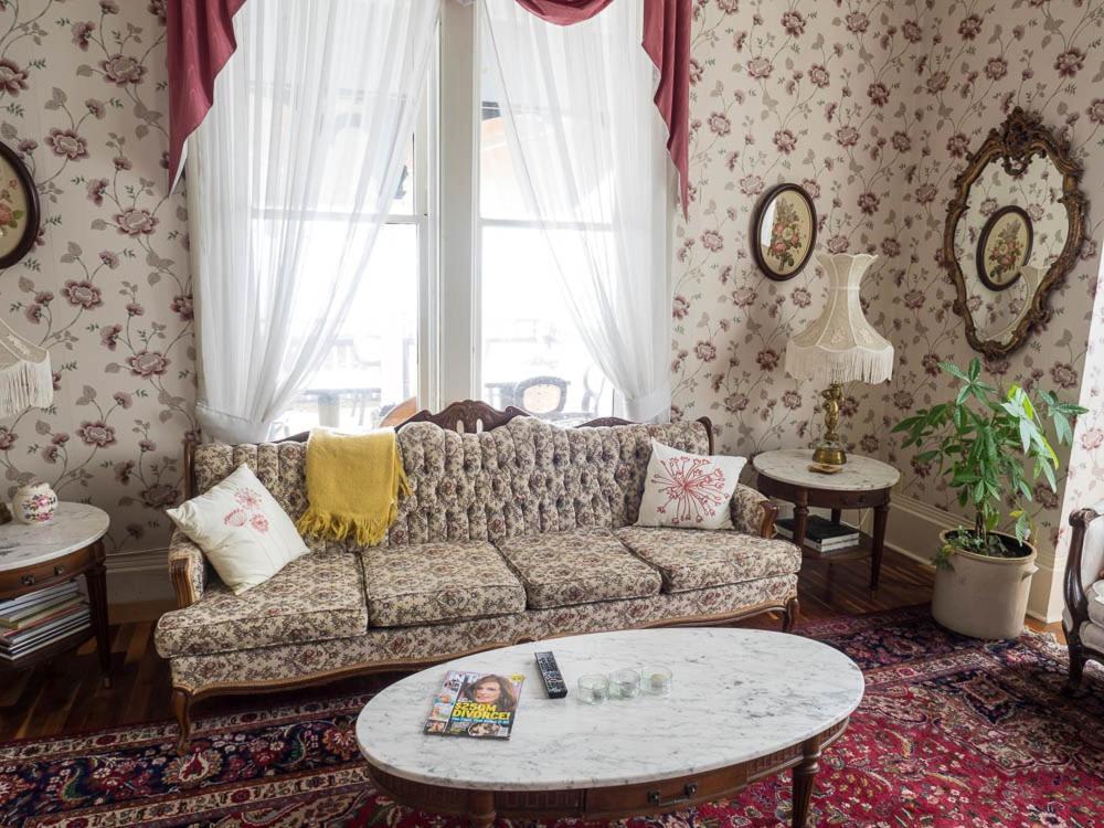 St. Martins Country Inn & Vaughan'S Restaurant Екстер'єр фото