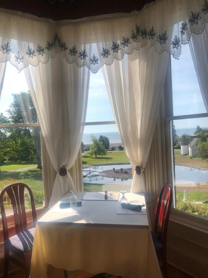 St. Martins Country Inn & Vaughan'S Restaurant Екстер'єр фото